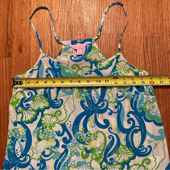 Lilly Pulitzer Dusk Racerback Resort White Crystal Coast silk top size XS - Picture 13 of 13